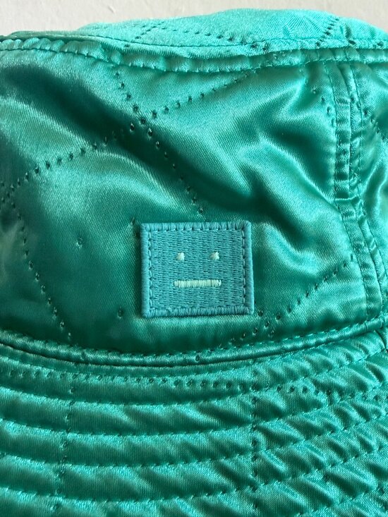 Acne Studios mint Green mixed Quilting Satin Bucket Hat Sz OS main image 5